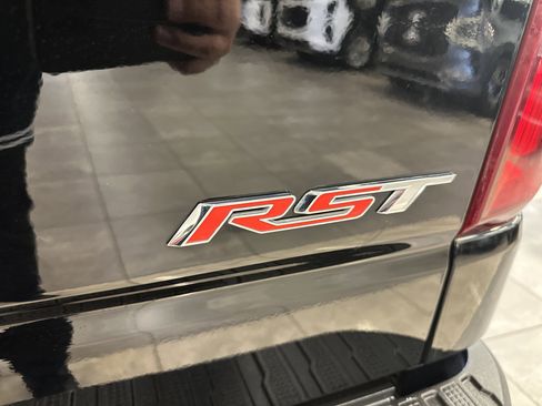 Used 2022 Chevrolet Silverado 1500 RST image 10