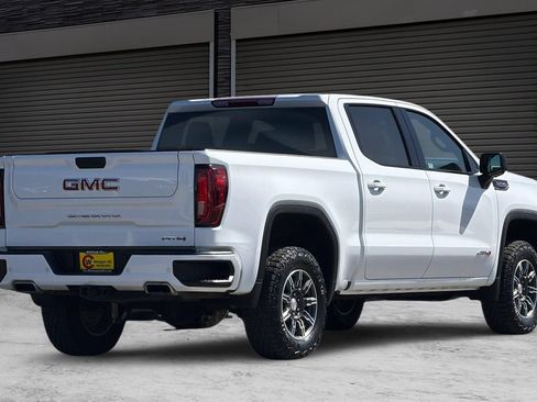 Used 2025 GMC Sierra 1500 AT4 AWD/4WD image 4