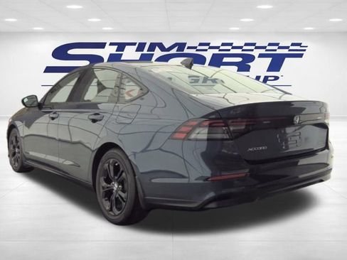 Used 2025 Honda Accord SE image 8