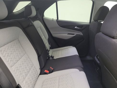 Used 2024 Chevrolet Equinox LT w/ LPO, Floor Liner Package FWD image 19