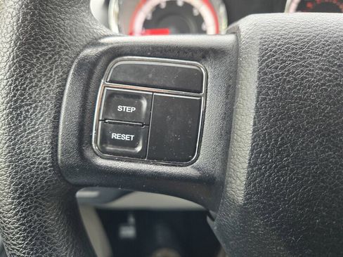 Used 2015 Dodge Grand Caravan SE w/ Quick Order Package 29E SE image 13