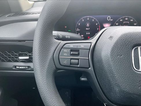 Used 2024 Honda Accord EX image 23