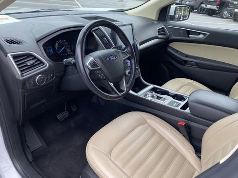 Used 2022 Ford Edge SEL image 13