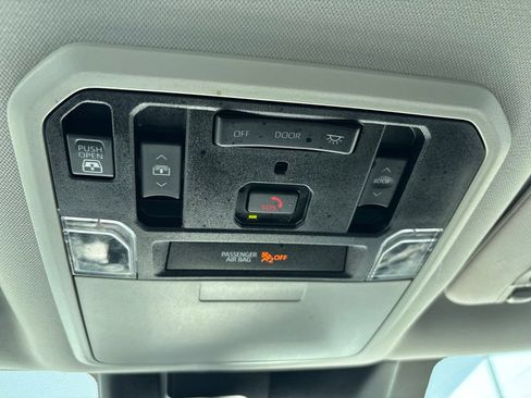 Used 2022 Toyota Tundra Limited w/ TRD Off-Road Package RWD image 33