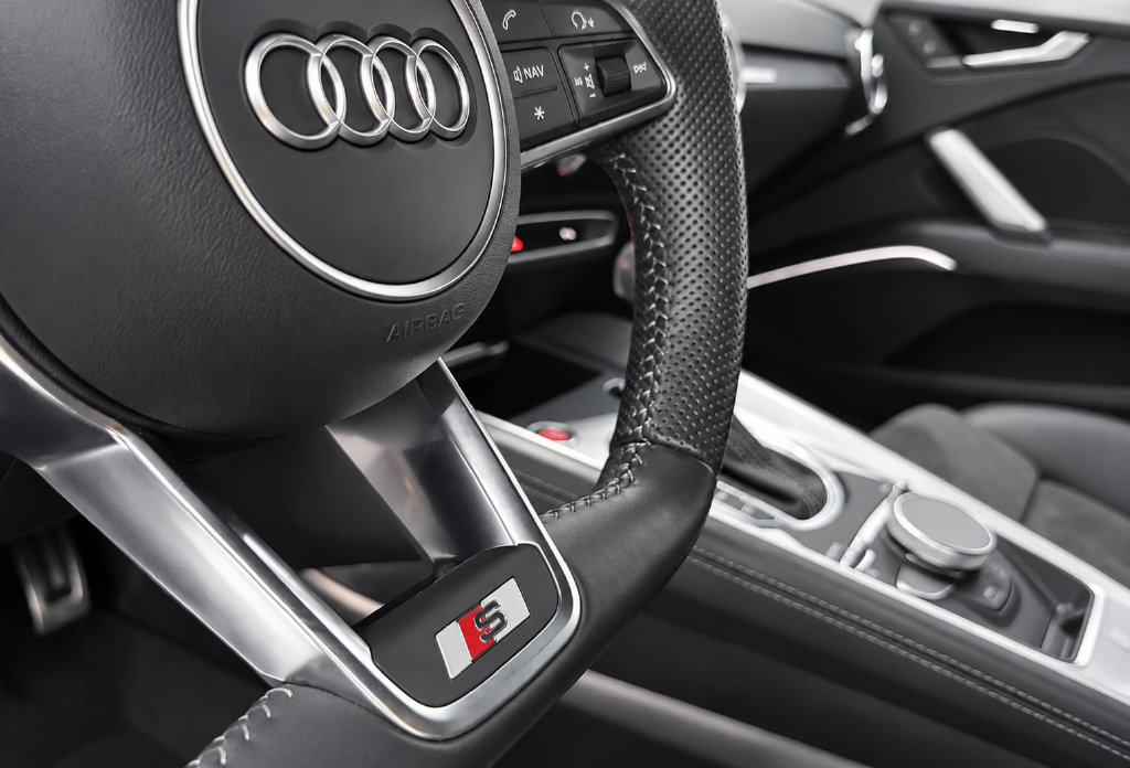 Used 2020 Audi TT 2.0T w/ Technology Package AWD/4WD image 7