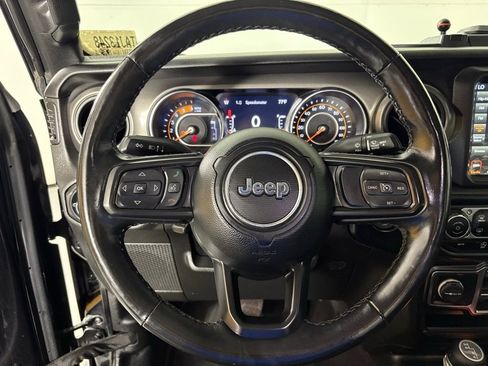 Used 2022 Jeep Gladiator Sport AWD/4WD image 18