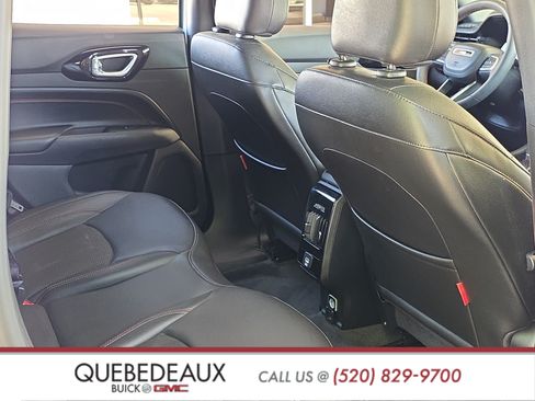 Used 2023 Jeep Compass Trailhawk AWD/4WD image 22