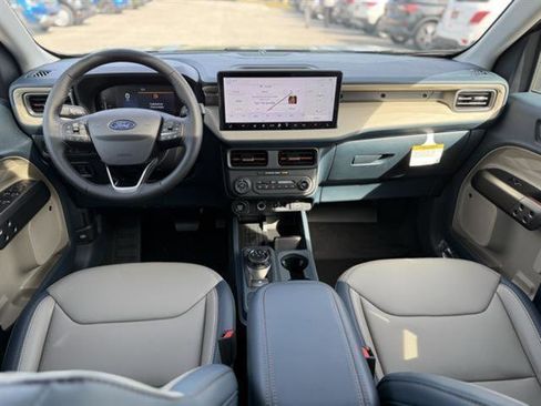 New 2025 Ford Maverick Lariat w/ 4K Tow Package image 17