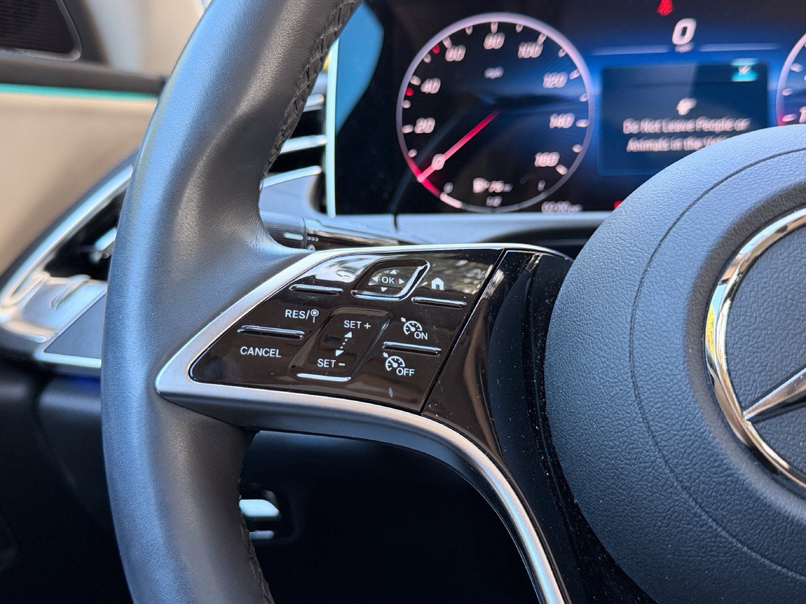 Certified 2024 Mercedes-Benz E 450 4MATIC Sedan image 23