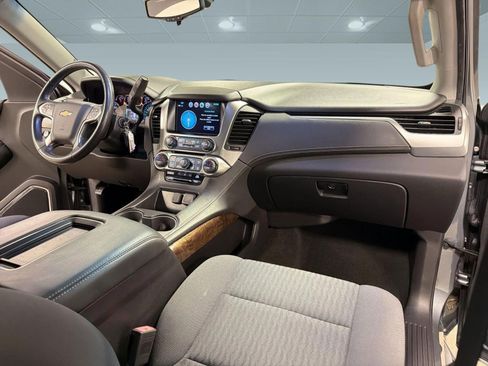 Used 2018 Chevrolet Tahoe LS image 28