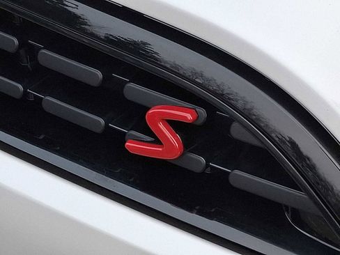 Certified 2025 MINI Cooper S image 30