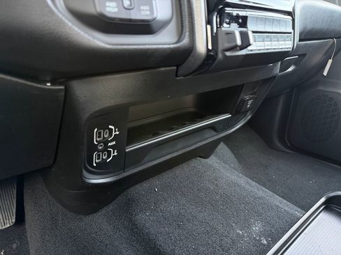 New 2026 RAM 3500 Tradesman AWD/4WD image 36