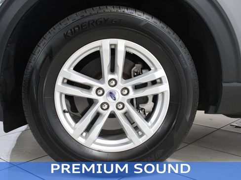 Used 2023 Ford Explorer XLT image 15