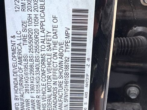 Used 2025 Honda Pilot Black Edition image 14
