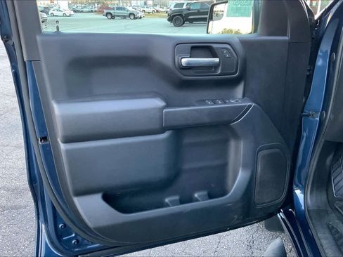 Used 2022 Chevrolet Silverado 1500 Custom image 20