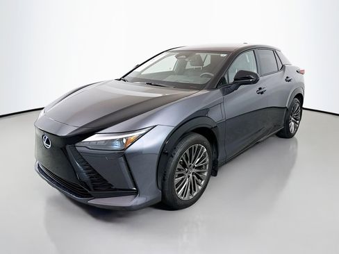 Used 2023 Lexus RZ 450e Premium w/ Accessory Package (2T) image 3