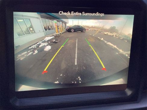 Used 2022 Jeep Wrangler Unlimited Rubicon 4xe w/ Cold Weather Group image 31