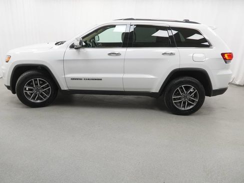 Used 2021 Jeep Grand Cherokee Limited AWD/4WD image 15
