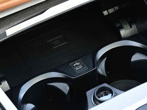 New 2026 BMW 330i Sedan w/ M Sport Package image 20