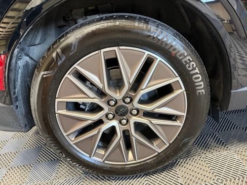 Used 2026 Ford Mustang Mach-E Premium AWD/4WD image 42