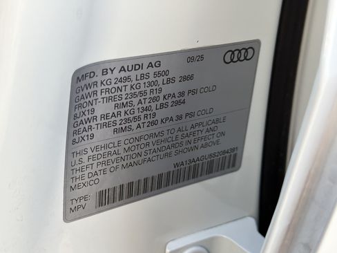 Used 2025 Audi Q5 Prestige AWD/4WD image 37