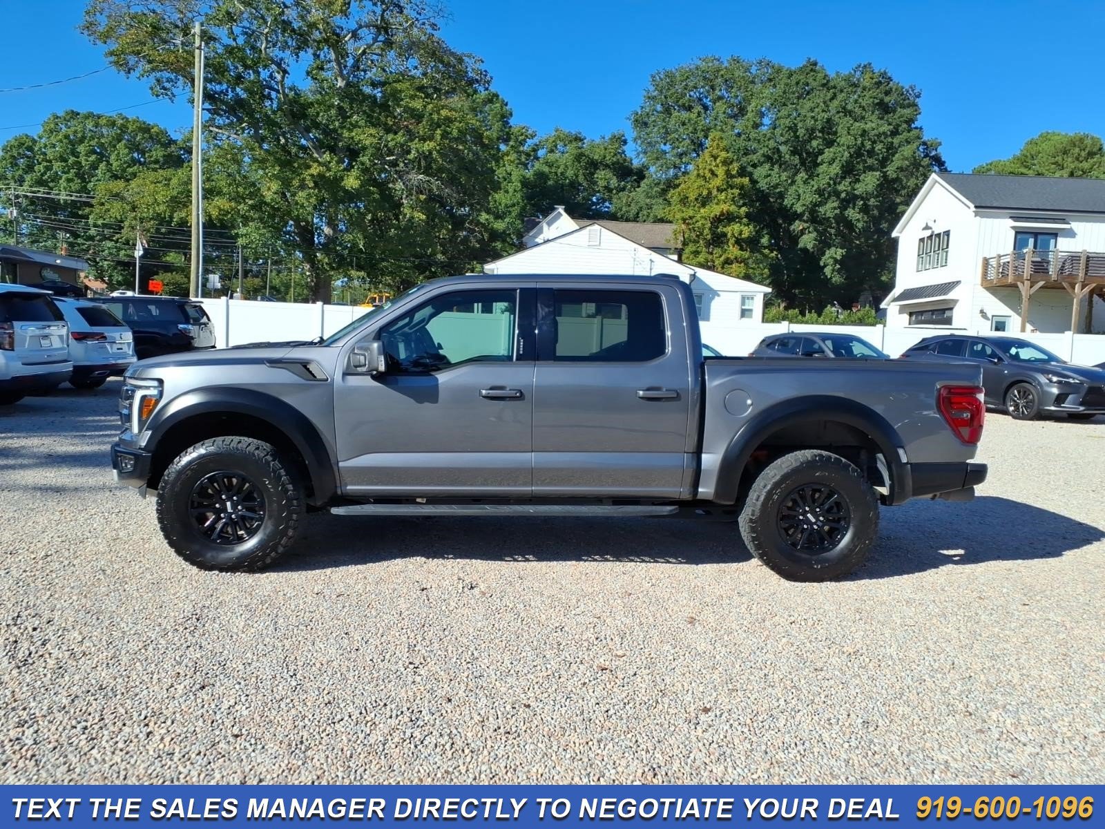 Used 2024 Ford F150 Raptor AWD/4WD image 4