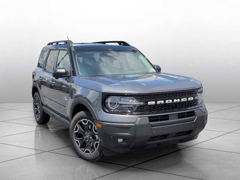 New 2025 Ford Bronco Sport Outer Banks w/ Outer Banks Tech Package+ image 12