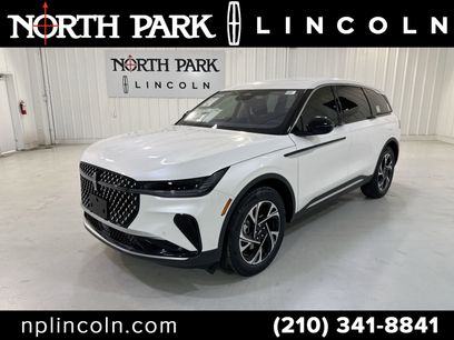 New 2025 Lincoln Nautilus Premier