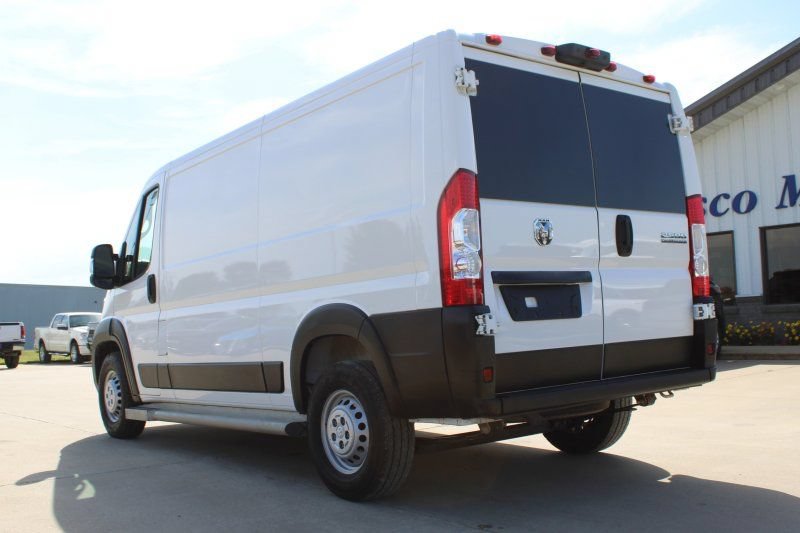Used 2025 RAM ProMaster 2500 w/ U-Haul Equipment Group FWD image 7