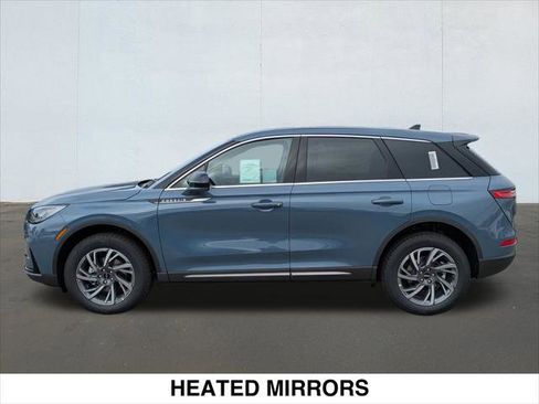 New 2025 Lincoln Corsair Premiere w/ Equipment Group 101A image 3