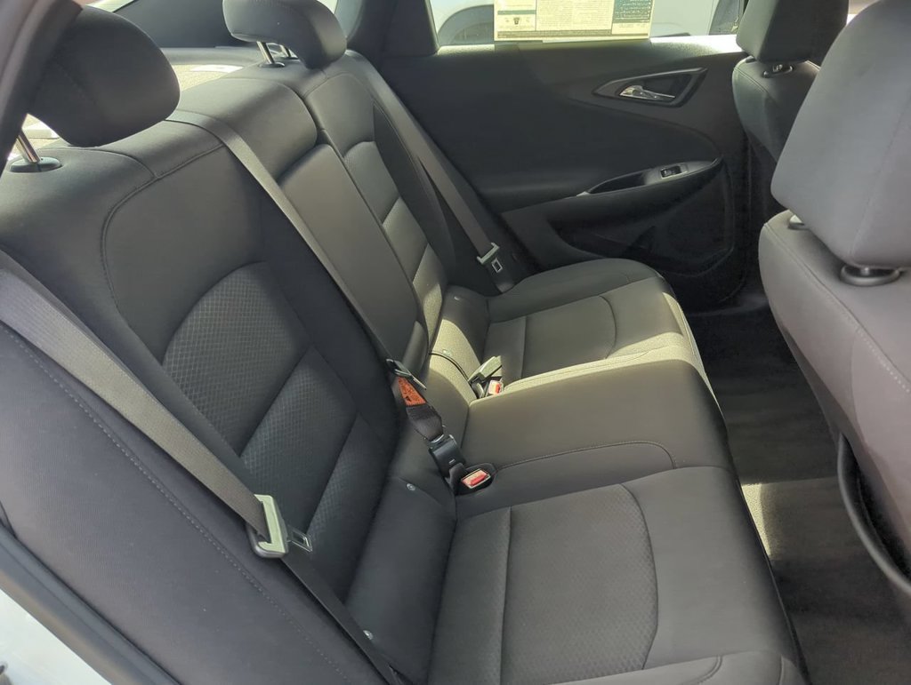 Used 2023 Chevrolet Malibu LT FWD image 26