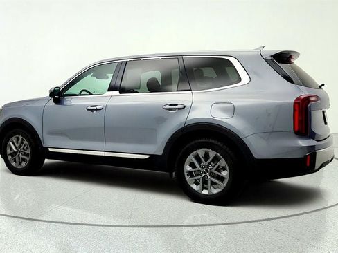 Used 2023 Kia Telluride LX AWD/4WD image 7