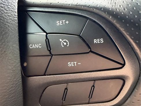 Used 2021 Dodge Durango GT image 25