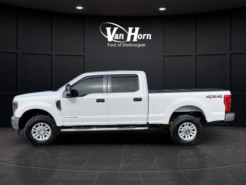Used 2018 Ford F250 XLT image 11