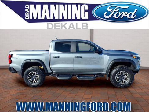 Used 2024 Chevrolet Colorado ZR2 w/ ZR2 Convenience Package III image 1