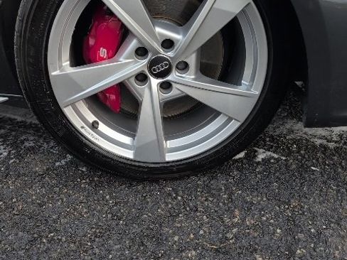 Used 2021 Audi S4 Premium Plus w/ Premium Plus Package image 10