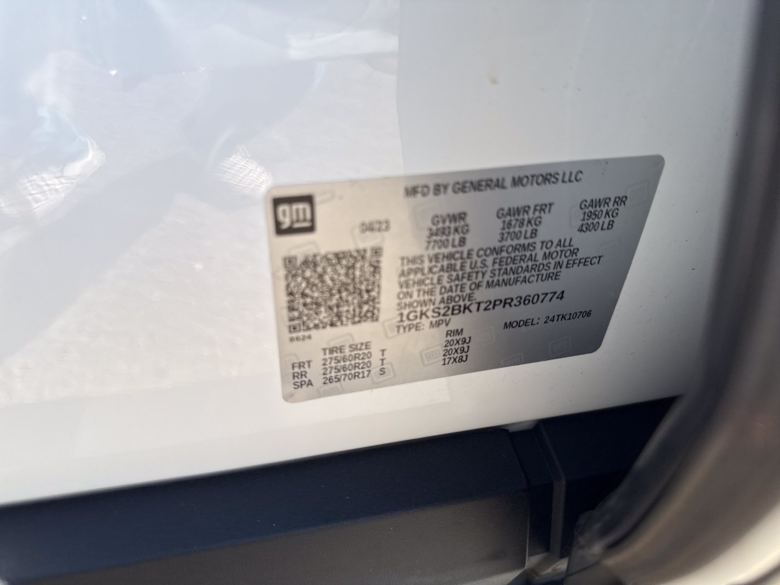 Used 2023 GMC Yukon SLT w/ SLT Luxury Package AWD/4WD image 30