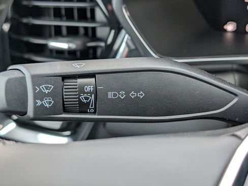 New 2026 GMC Canyon Elevation w/ Convenience Package image 25