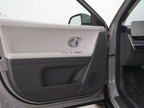 Certified 2024 Hyundai Ioniq 5 SEL AWD/4WD image 19