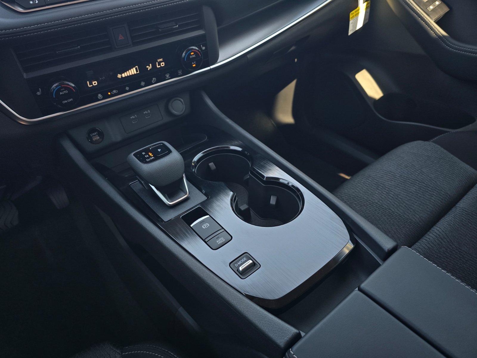 New 2027 Nissan Rogue SV w/ Cold Weather Package FWD image 17