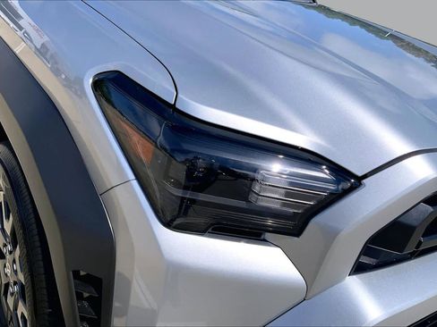 Used 2026 Toyota 4Runner SR5 RWD image 25