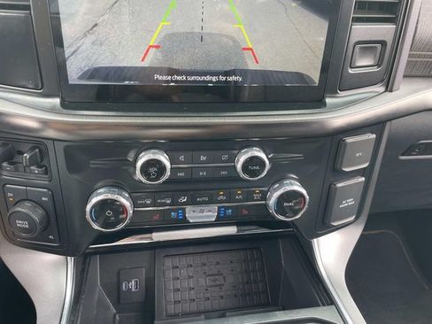 Used 2023 Ford F150 Platinum AWD/4WD image 31