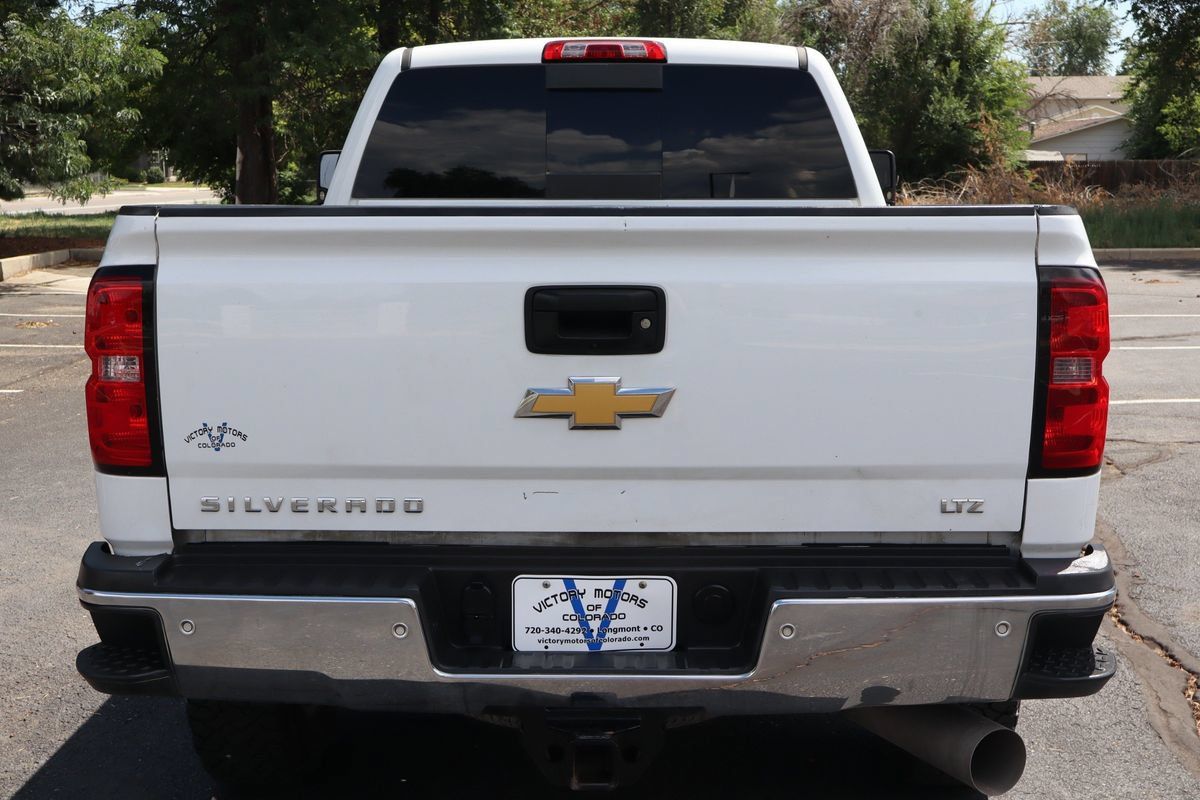 Used 2019 Chevrolet Silverado 2500 LTZ w/ Duramax Plus Package AWD/4WD image 6