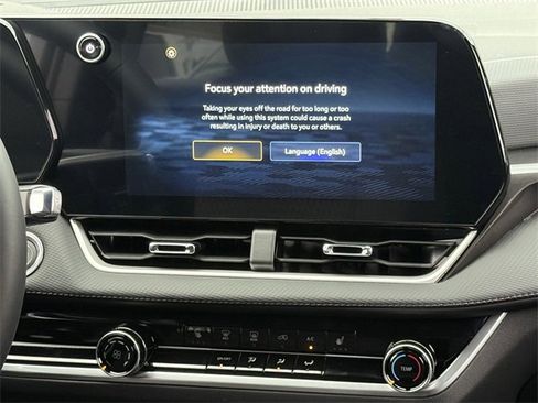 New 2026 Chevrolet Equinox LT image 15