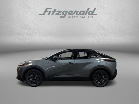 New 2026 Subaru Uncharted AWD image 2