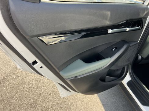 Certified 2025 Kia Seltos SX w/ SX Sunroof Package image 21