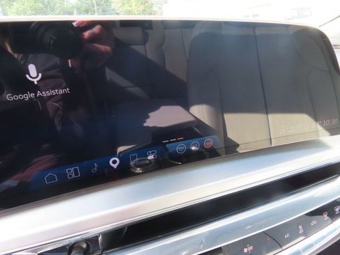 Used 2024 Cadillac Lyriq Sport RWD image 26