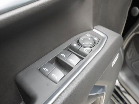 Used 2023 GMC Sierra 1500 SLT w/ SLT Premium Package image 8