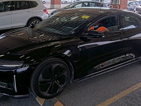 Used 2024 Lucid Air Touring AWD/4WD image 3