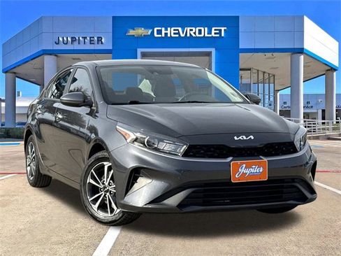 Used 2024 Kia Forte LXS image 1